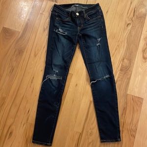 American Eagle Size 2 Jeans / Jeggings